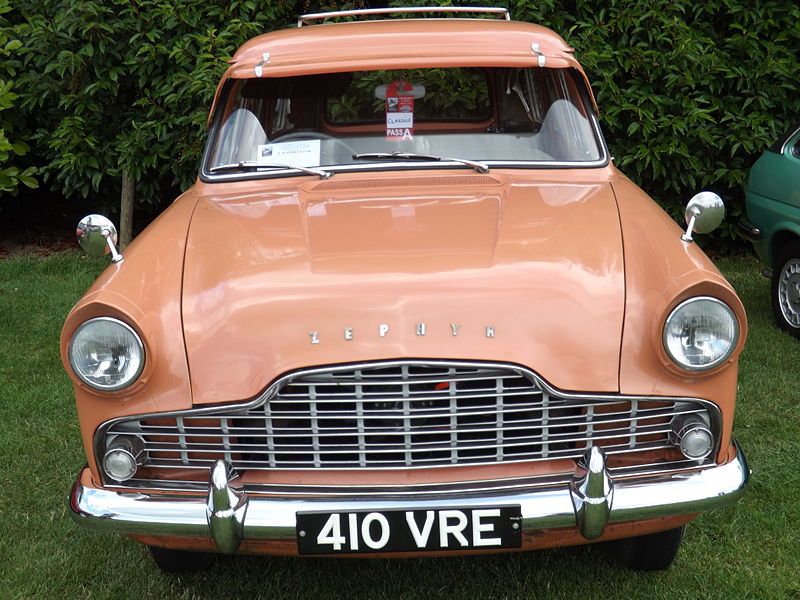 File:Ford Zephyr Farnham Estate c.1957 by E.D. Abbott of Farnham (14721982573).jpg