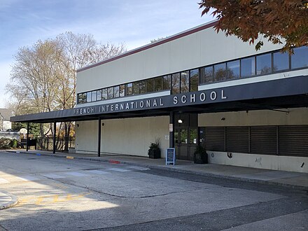 Французский международный. Шипли школа. The Shipley School. Mast School Philadelphia. Devereux Manor School Philadelphia.