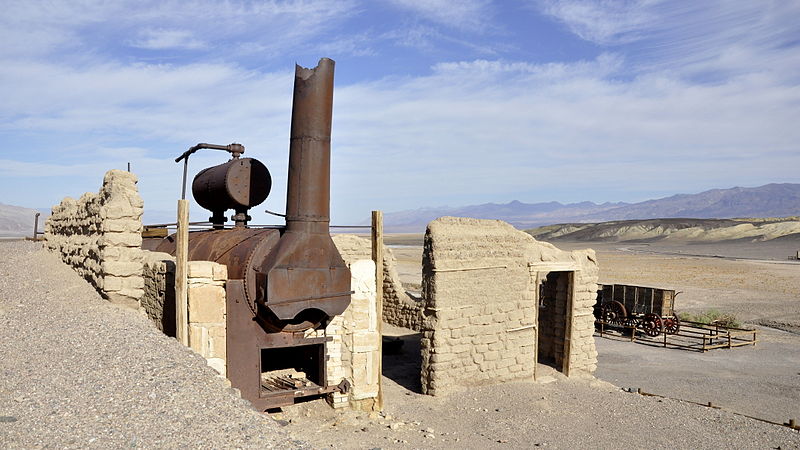 File:Furnace Creek Harmony Borax Works 8-10-2012 9-07-04.JPG