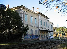 Szemléltető kép a Saint-Ambroix állomásról