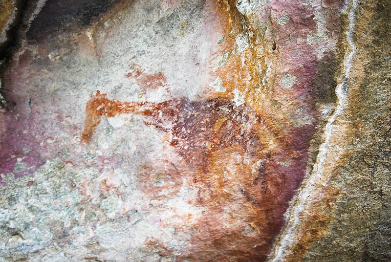 File:Giraffe Rock Art Painting Tsodilo.jpg