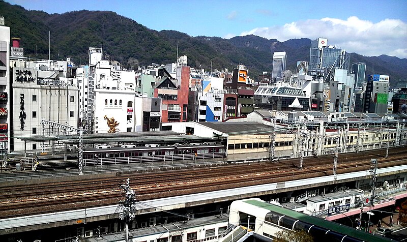 File:Hankyu-sannomiya-sta.nishi.jpg