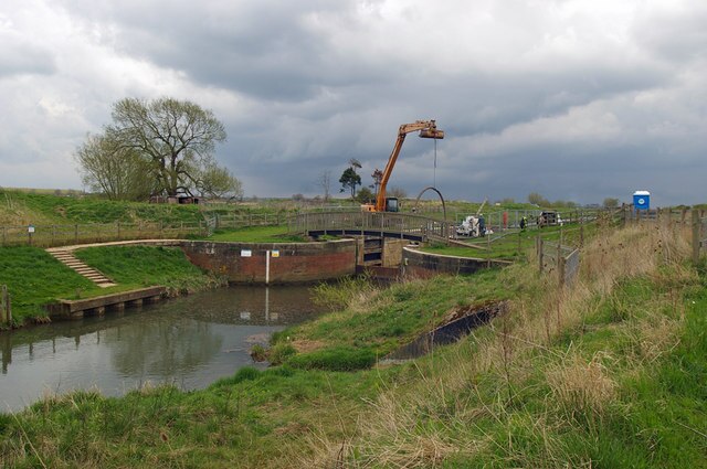 The Environment Agency were undertaking renovation work at Harlam Hill lock in 2008.