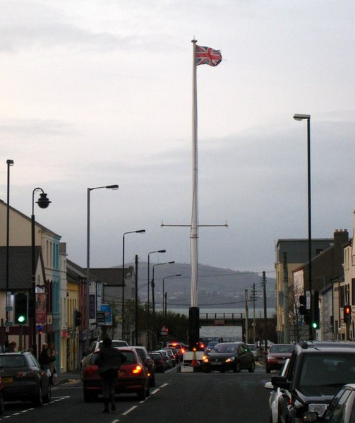 File:Holywood Maypole (1) - geograph.org.uk - 669261.jpg