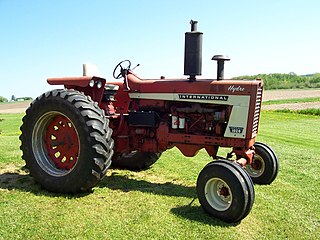 <span class="mw-page-title-main">Farmall 1026</span> Row crop tractor