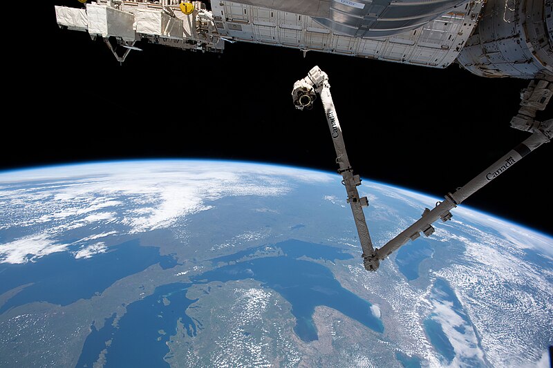 File:ISS059-E-94536 - View of Earth.jpg