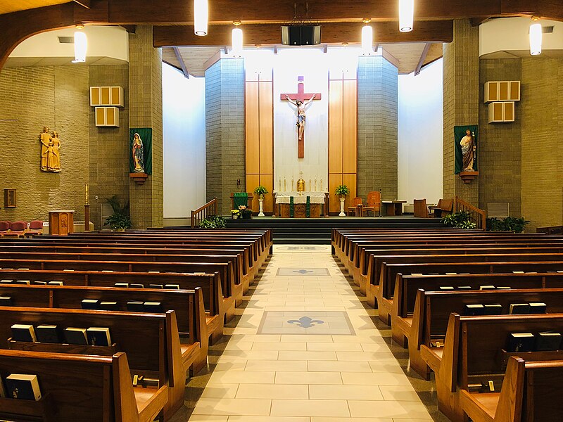 File:Inside of Church.jpg