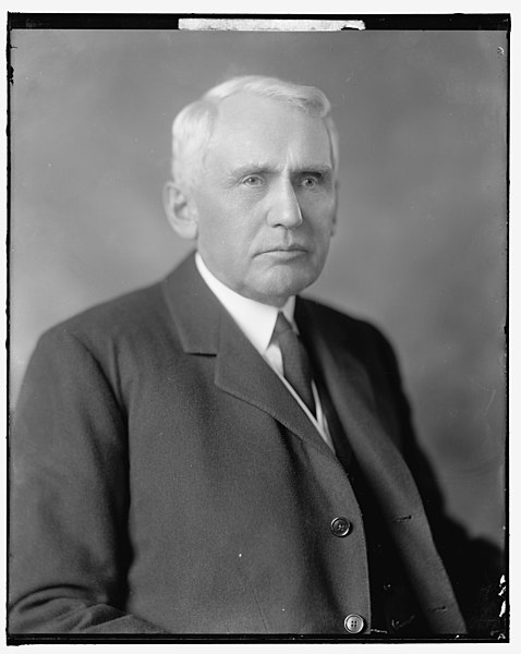 File:KELLOGG, FRANK. HONORABLE LCCN2016861472.jpg