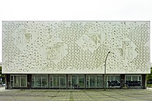 North facade Kino International - Nordfassade (Berlin-Mitte 2013) 1230-1110-(120).jpg