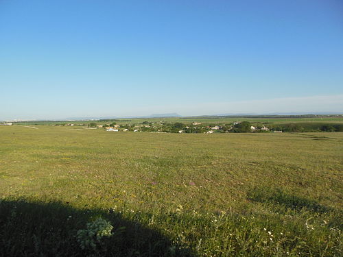 Ключи крым. Село ключи Симферопольский район. Поселок ключи Симферопольский район. Село Булганак Сакского района. Озеро золотой ключ Симферопольский район.