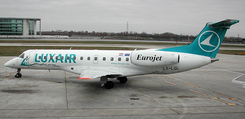 File:LX-LGL - Embraer ERJ-135LR Luxair LCY 210306.jpg