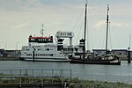 Miniatuur voor Bestand:Lawersoog haven pont en Anna Catharina 710.jpg