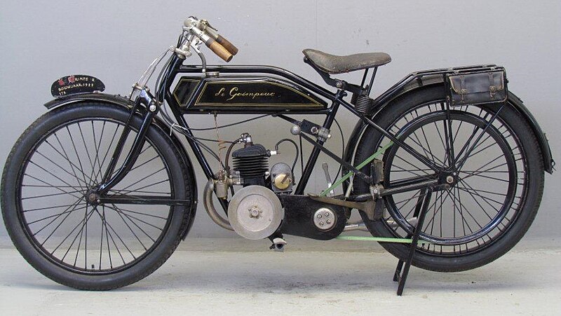 File:Le Grimpeur 1925 175 cc 1 cyl ts.jpg