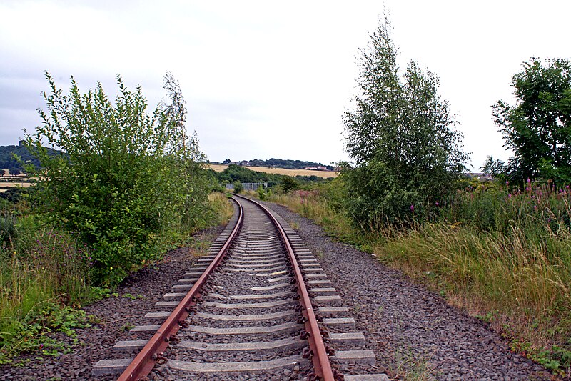 File:Leamside Line, Washington, Tyne and Wear.jpeg