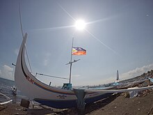 A fishing boat in Lemery. Lemery, Batangas (17198037479).jpg