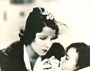 Libertad Lamarque in La ley que olvidaron (1938), directed by José A. Ferreyra.