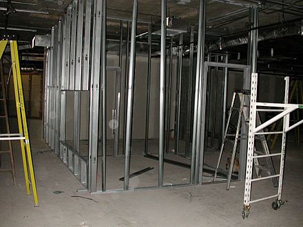 Interior partition walls made with cold-formed steel