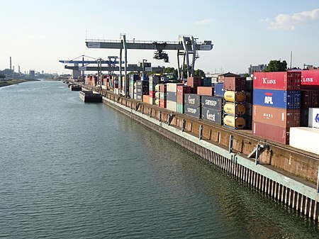 Tập_tin:MA_Hafen12_Container_Terminal.jpg