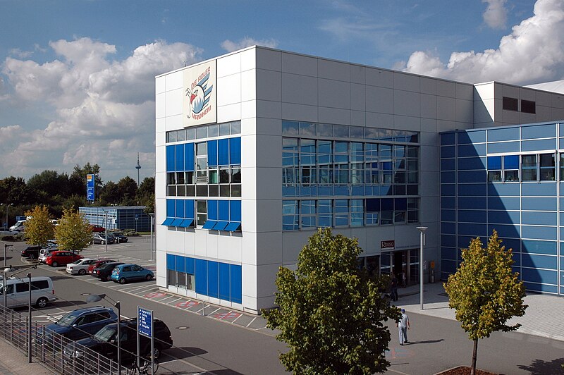 File:Mannheim - SAP Arena und Adler Mannheim.JPG