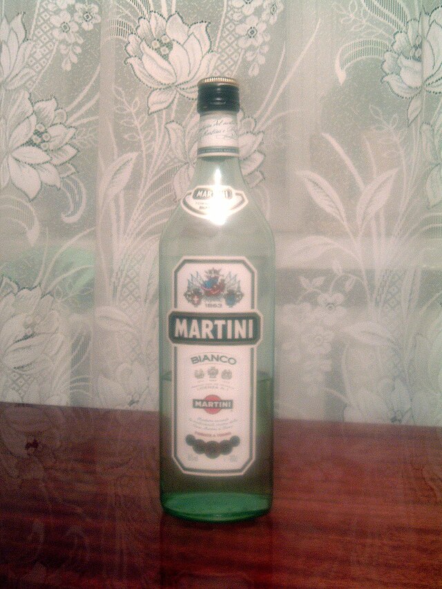 Martini (vermute) – Wikipédia, a enciclopédia livre