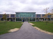 L'ancien terminal de l'aéroport en 2006.