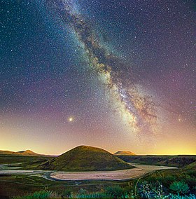 Illustrasjonsbilde av artikkelen Lake Meke