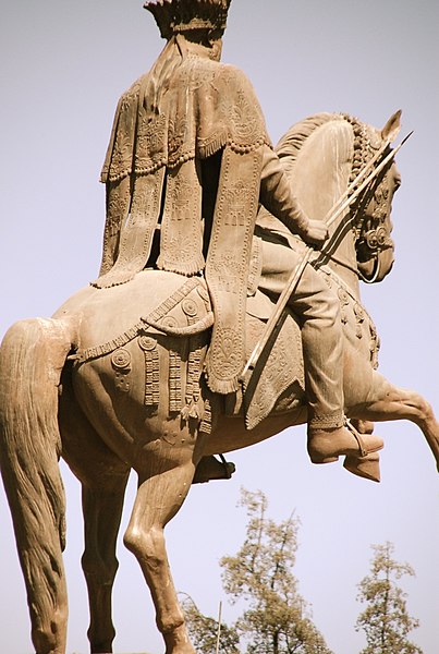 File:Menelik II statue.jpg