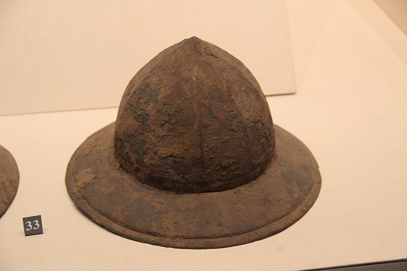 File:Ming Iron Hat (10129288656).jpg