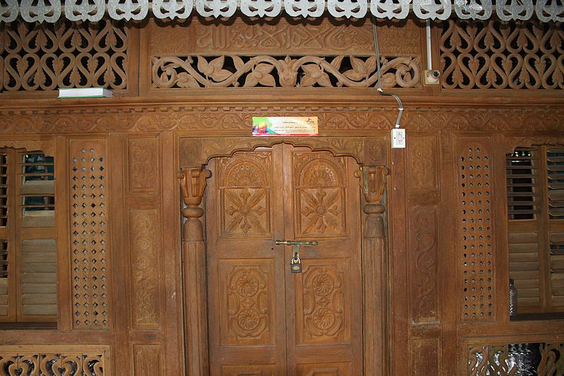 File:Momin Mosque-04.jpg