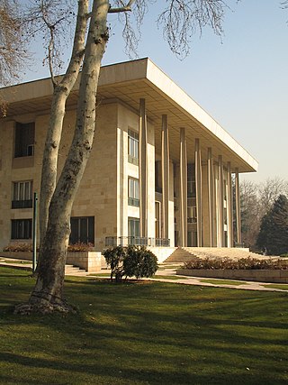 <span class="mw-page-title-main">Niavaran Complex</span> Iranian palace and historic site