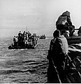 Niemieckie łodzie desantowe w pościgu za partyzantami greckimi (2-602).jpg