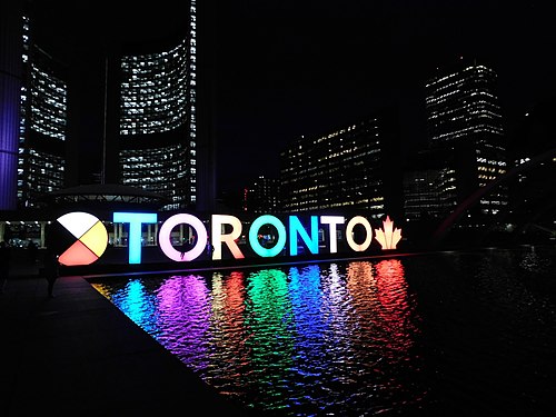 Toronto City Hall - Nathan Phillips Square