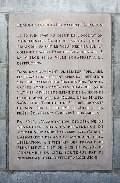Fichier:Notre-Dame de la Libération - img 44310.jpg