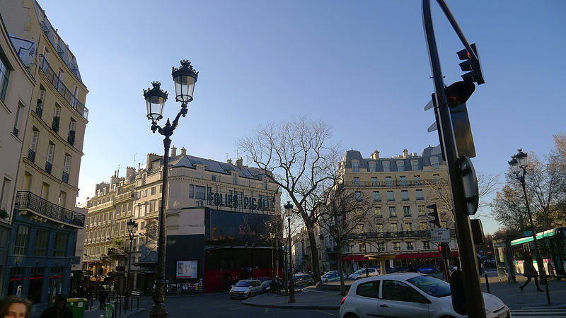 File:P1150201 Paris IX place Pigalle rwk.jpg