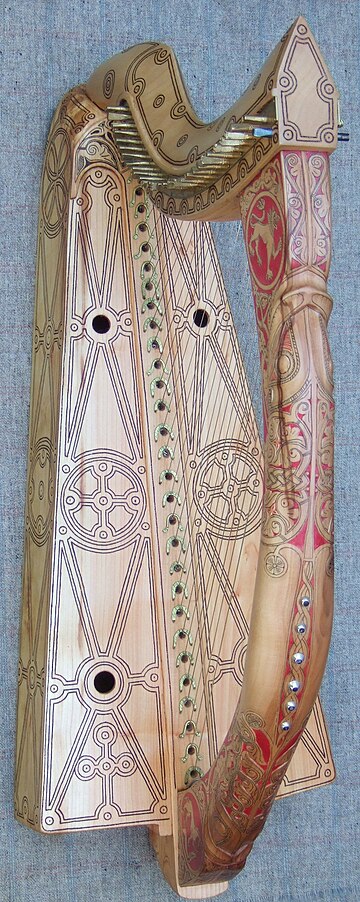 File:Patton Queen Mary Harp Replica.JPG