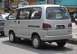 Perodua Rusa (première génération, premier lifting) (arrière), Kajang.jpg