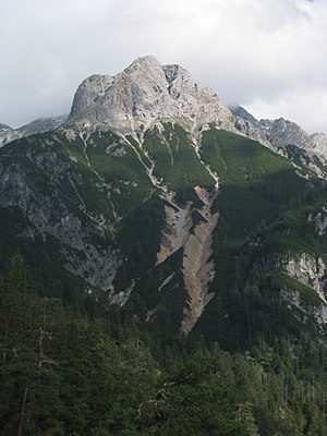 Persailhorn from the east