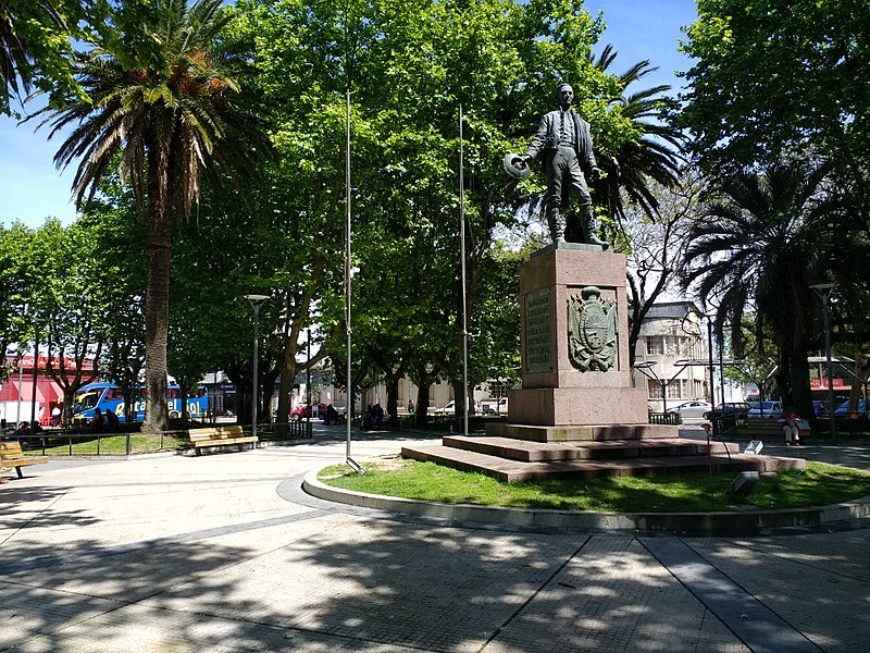 800px-Plaza_Independencia_de_Rocha_5.jpg?profile=RESIZE_710x