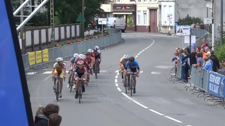 Fil: Pont-à-Marcq - Ronde pévéloise, 13. juli 2014 (D50C) .ogv