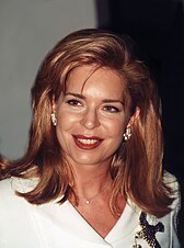 Queen Noor of Jordan Queen Noor 1999.jpg