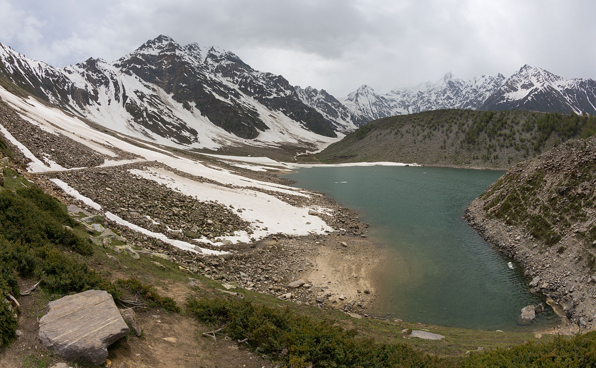 Rama Lake (Pakistan) - Wikipedia