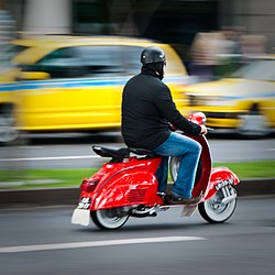 Scooter (motorcycle) - Wikipedia