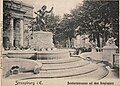 Reinhardsbrunnen ở Broglieplatz tại Straßburg (trước 1918)