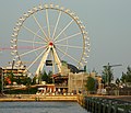 Riesenrad in der Hafencity - panoramio.jpg