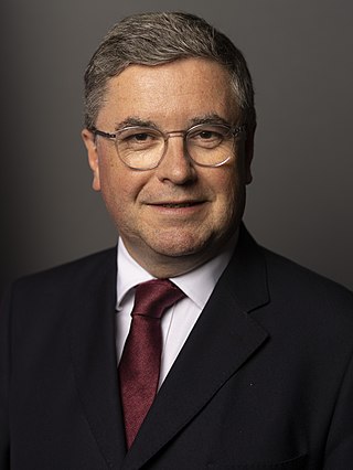 <span class="mw-page-title-main">Robert Buckland</span> British Conservative politician