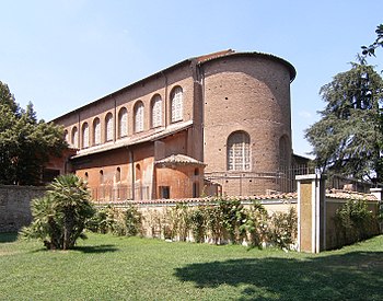 Santa Sabina basilika, yttre sikt