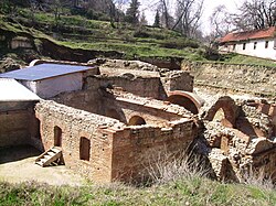 Руини от римските терми край Банско