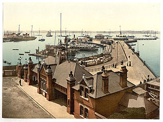 <span class="mw-page-title-main">Royal Pier, Southampton</span> Pier in Southampton, England