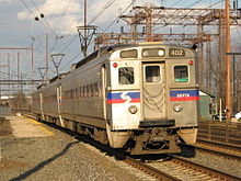 A SEPTA Regional Rail train along the Trenton Line entering the Cornwells Heights station SEPTA Silverliner IV 402 on the R7.jpg