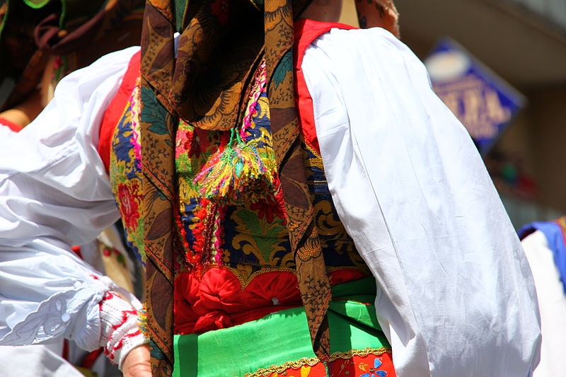 File:Samugheo - Costume tradizionale (08).JPG